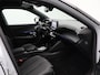Peugeot 2008 1.2 Hybrid 145 GT | Camera Voor en Achter | Drive Assist | Adaptieve Cruise Control | Parkeersensoren Voor en Achter | Navigatie | Apple Carplay/Android Auto | 18" Inch Lichtmetalen Velgen