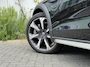 Volvo V60 Cross Country 2.0 B5 AWD Pro | Trekhaak | Panoramadak | Achteruitrijcamera | Parkeersensoren | Keyless Entry | Elektrische Achterklep | Elektrisch Verstelbare Voorstoelen | Stoelverwarming | Navigatie | Apple Carplay | Android Auto | Lichtmetalen Velgen 20 inch