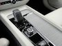 Volvo V60 Cross Country 2.0 B5 AWD Pro | Trekhaak | Panoramadak | Achteruitrijcamera | Parkeersensoren | Keyless Entry | Elektrische Achterklep | Elektrisch Verstelbare Voorstoelen | Stoelverwarming | Navigatie | Apple Carplay | Android Auto | Lichtmetalen Velgen 20 inch