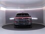 Volkswagen T-Roc 1.5 eTsi R-Line 150 pk Automaat (DSG) | Navigatie | Parkeersensoren (Park assist) | Achteruitrijcamera | Matrix LED koplampen | Keyless | R-Line |