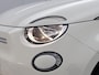 Fiat 500C 118pk Icon 42 kWh Automaat | Apple Carplay/Android Auto | Armsteun | Camera | Climate Control | Cruise Control | StoelVerwarming | Isofix | Parkeersensoren | DAB Radio |