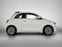 Fiat 500C 118pk Icon 42 kWh Automaat | Apple Carplay/Android Auto | Armsteun | Camera | Climate Control | Cruise Control | StoelVerwarming | Isofix | Parkeersensoren | DAB Radio |