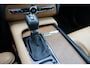 Volvo XC90 T5 AWD Inscription 7P. | Trekhaak | Head up | Schuif/kantel dak | Camera achter | Memory seats | Stoel & stuurverwarming | Stoelverkoeling |