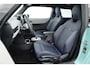 MINI Cooper 3-Deurs 1.5 C Favoured L | Pano | HUD | Harman Kardon | Stoel- Stuurverw. | 18'' | Leder | 360cam | NAV+ CarPlay