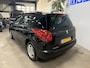 Peugeot 207 SW 1.4 VTi Blue Lease Executive // Panodak