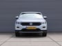 Volkswagen T-Roc 1.5 TSI Style Automaat *Navigatie*Parkeersens.*Stoelverw.*