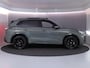 Volkswagen Tiguan 1.5 eHybrid R-Line Edition 272 pk Automaat (DSG) | Verlengde garantie | Navigatie | Panoramadak | Trekhaak (wegklapbaar) | Parkeersensoren (Park assist) | Rondomzicht camera | R-Line |