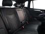 Volkswagen Tiguan 1.5 eHybrid R-Line Edition 272 pk Automaat (DSG) | Verlengde garantie | Navigatie | Panoramadak | Trekhaak (wegklapbaar) | Parkeersensoren (Park assist) | Rondomzicht camera | R-Line |