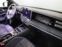 Volkswagen Tiguan 1.5 eHybrid R-Line Edition 272 pk Automaat (DSG) | Verlengde garantie | Navigatie | Panoramadak | Trekhaak (wegklapbaar) | Parkeersensoren (Park assist) | Rondomzicht camera | R-Line |