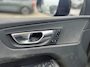 Volvo XC60 T6 Plug-in hybrid AWD R-Design | Black Pakket | Power Seats | Trekhaak | Panoramadak | Climate Pack |