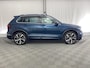 Volkswagen Tiguan 1.4 TSI eHybrid R-Line Business+ | Apple carplay | Panodak | Trekhaak | Navi | IQ Light | Camera | ACC