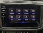 Volkswagen Tiguan 1.4 TSI eHybrid R-Line Business+ | Apple carplay | Panodak | Trekhaak | Navi | IQ Light | Camera | ACC