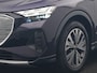 Audi Q4 e-tron 40 S edition 82 kWh 204pk Dealer O.H. | Adaptive Cruise | Head Up | Camera | Lederen Sportstoelen Memory & Verwarmd | Blis | Keyless | Matrix LED | Apple Carplay | Navigatie | DAB | 19"L.M |