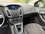 Ford Focus Wagon 1.6 TDCI ECOnetic Lease Titanium | TREKHAAK | NEW DISTRIBUTIE | NAP | VOORRUITVERW | RIJD EN SCHAKELT GOED
