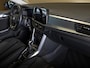 Volkswagen T-Roc 1.5 TSI Style 150pk / Stoelverwarming / Achteruitrijcamera / Stuurwielverwarming / Apple carplay /