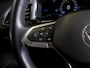 Volkswagen T-Roc 1.5 TSI Style 150pk / Stoelverwarming / Achteruitrijcamera / Stuurwielverwarming / Apple carplay /