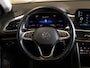 Volkswagen T-Roc 1.5 TSI Style 150pk / Stoelverwarming / Achteruitrijcamera / Stuurwielverwarming / Apple carplay /