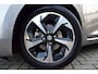 Suzuki Swift 1.2 Style Smart Hybrid | Adaptieve Cruise Control | Navigatie | Camera | Stoelverwarming |