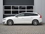Volvo V60 2.4 D5 Twin Engine Special Edition | Leder | Xenon | Camera | Stoelverwarming | Elektr. stoel | Trekhaak
