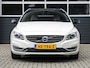 Volvo V60 2.4 D5 Twin Engine Special Edition | Leder | Xenon | Camera | Stoelverwarming | Elektr. stoel | Trekhaak
