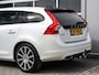 Volvo V60 2.4 D5 Twin Engine Special Edition | Leder | Xenon | Camera | Stoelverwarming | Elektr. stoel | Trekhaak