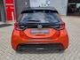 Toyota Yaris 1.5 Hybrid Executive PDC HUD SPORTSTOELEN STOELVERWARMING BI-TONE