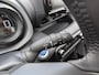 Toyota Yaris 1.5 Hybrid Executive PDC HUD SPORTSTOELEN STOELVERWARMING BI-TONE