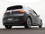 Volkswagen ID.3 Pro 62 kWh Navigatie - Clima - Camera - 18 Inch