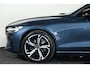 Volvo V60 2.0 B4 Ultimate Dark / Opendak /Leder / HUD / Pilot Assist / HarmanKardon / CarPlay