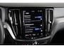 Volvo V60 2.0 B4 Ultimate Dark / Opendak /Leder / HUD / Pilot Assist / HarmanKardon / CarPlay