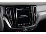 Volvo V60 2.0 B4 Ultimate Dark / Opendak /Leder / HUD / Pilot Assist / HarmanKardon / CarPlay