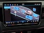 Volkswagen Tiguan 1.5 eHybrid R-Line Plug-in Panoramadak, 360 Camera, Trekhaak, Leder, Head-up display, Elektrische achterklep, Winterpakket, Memory stoelen, 2 jaar garantie