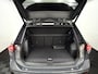 Volkswagen Tiguan 1.5 eHybrid R-Line Plug-in Panoramadak, 360 Camera, Trekhaak, Leder, Head-up display, Elektrische achterklep, Winterpakket, Memory stoelen, 2 jaar garantie