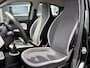 Renault Twingo 0.9 TCe Intens 90 pk | Airco | Cruise Control | PDC | Bluetooth | Garantie | Interesse? Bel of App naar: 06 30 51 05 90
