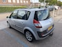 Renault Scenic 1.6-16V Privilège Luxe Inruilauto’s tegen vaste prijzen. Voor meer info: 0638140850 Bij de verkoop van gebruikte voertuigen door CD-Cars wordt geen standaard garantie verstrekt. De koper aanvaardt het voertuig in de staat waarin het zich bevindt op het moment van aankoop