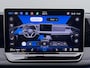 Volkswagen Tiguan 1.5 eHybrid R-Line Edition 204pk - 20 Inch - Panoramadak - Trekhaak - Navigatie