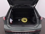 Volkswagen Tiguan 1.5 eHybrid R-Line Edition 204pk - 20 Inch - Panoramadak - Trekhaak - Navigatie