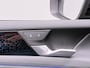 Volkswagen Tiguan 1.5 eHybrid R-Line Edition 204pk - 20 Inch - Panoramadak - Trekhaak - Navigatie