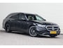 Mercedes-Benz E-klasse Estate 300 e AMG Premium, Hyperscreen, Distronic, Pano, Bruin Leder, Trekhaak, Nightpakket 2025