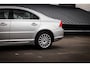 Volvo S80 2.5 T Momentum AUT (200pk) Orig NL - Lage KM