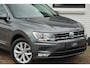 Volkswagen Tiguan 1.4 TSI Connected Series Trekhaak Navi Carplay Adaptieve Cruise