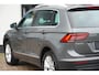 Volkswagen Tiguan 1.4 TSI Connected Series Trekhaak Navi Carplay Adaptieve Cruise