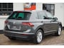 Volkswagen Tiguan 1.4 TSI Connected Series Trekhaak Navi Carplay Adaptieve Cruise