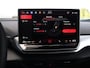 Volkswagen ID.5 Pro Business 77 kWh 286pk | Trekhaak | Warmtepomp | LED Matrix | Memorystoelen | Elektrische achterklep | Head-Up Display | 360 Camera | Navigatie | Stoel- en Stuurverwarming |