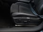 Volkswagen ID.5 Pro Business 77 kWh 286pk | Trekhaak | Warmtepomp | LED Matrix | Memorystoelen | Elektrische achterklep | Head-Up Display | 360 Camera | Navigatie | Stoel- en Stuurverwarming |