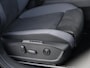 Volkswagen ID.5 Pro Business 77 kWh 286pk | Trekhaak | Warmtepomp | LED Matrix | Memorystoelen | Elektrische achterklep | Head-Up Display | 360 Camera | Navigatie | Stoel- en Stuurverwarming |