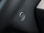 Volkswagen ID.5 Pro Business 77 kWh 286pk | Trekhaak | Warmtepomp | LED Matrix | Memorystoelen | Elektrische achterklep | Head-Up Display | 360 Camera | Navigatie | Stoel- en Stuurverwarming |