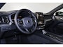 Volvo XC60 T6 Recharge AWD Plus Black Edition - Panorama/schuifdak - IntelliSafe Assist & Surround - 360º Camera - Harman/Kardon audio - Verwarmde voorstoelen, stuur & achterbank - Parkeersensoren voor & achter - Elektr. bedienb. voorstoelen met geheugen - Head up display - Draadloze tel. lader - Extra getint glas - 21' LMV
