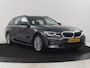 BMW 3-Serie Touring 320e Business Edition Plus | SOH 84,2% | Leder | Cruise control | Stoelverwarming | Climate control | 3 zone klimaat | Navigatie | Bluetooth | Elektrische achterklep | Trekhaak