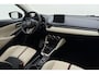 Mazda 2 1.5 Skyactiv-G Skylease GT 90PK | Automatische Airco | Cruise Control | HUD | Lichtmetalen Velgen | Navigatie | Verwarmbare Voorstoelen